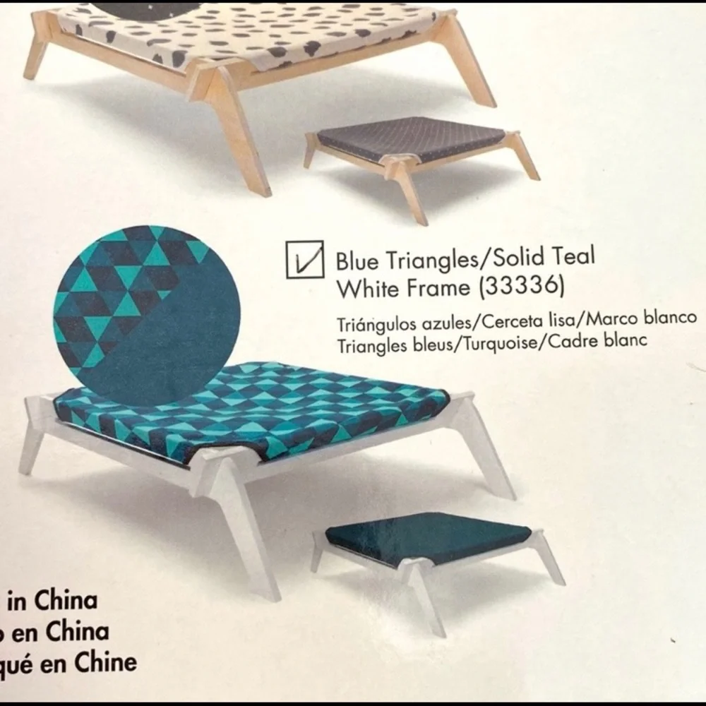 NWOT-Pet Lounge With Reversible Fabric Hammock
